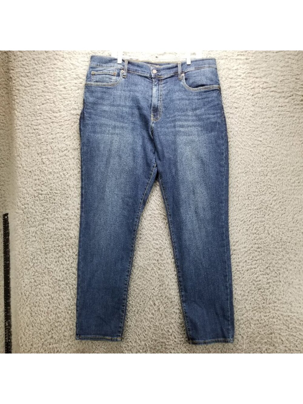 Lucky Brand Jeans Mens 38x32 Blue 412 Athletic Slim Stretch Denim *Read*